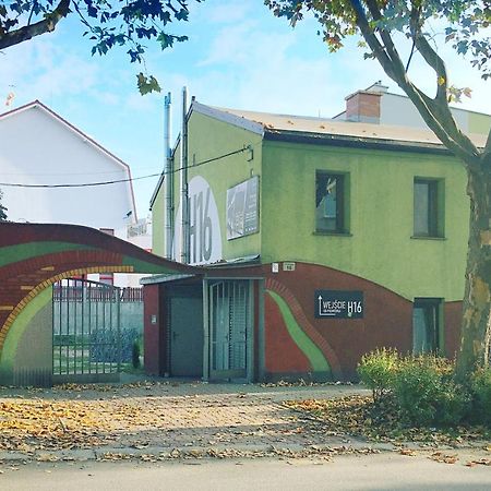A Pousada Wygodne Pokoje H16 Chorzów Exterior foto