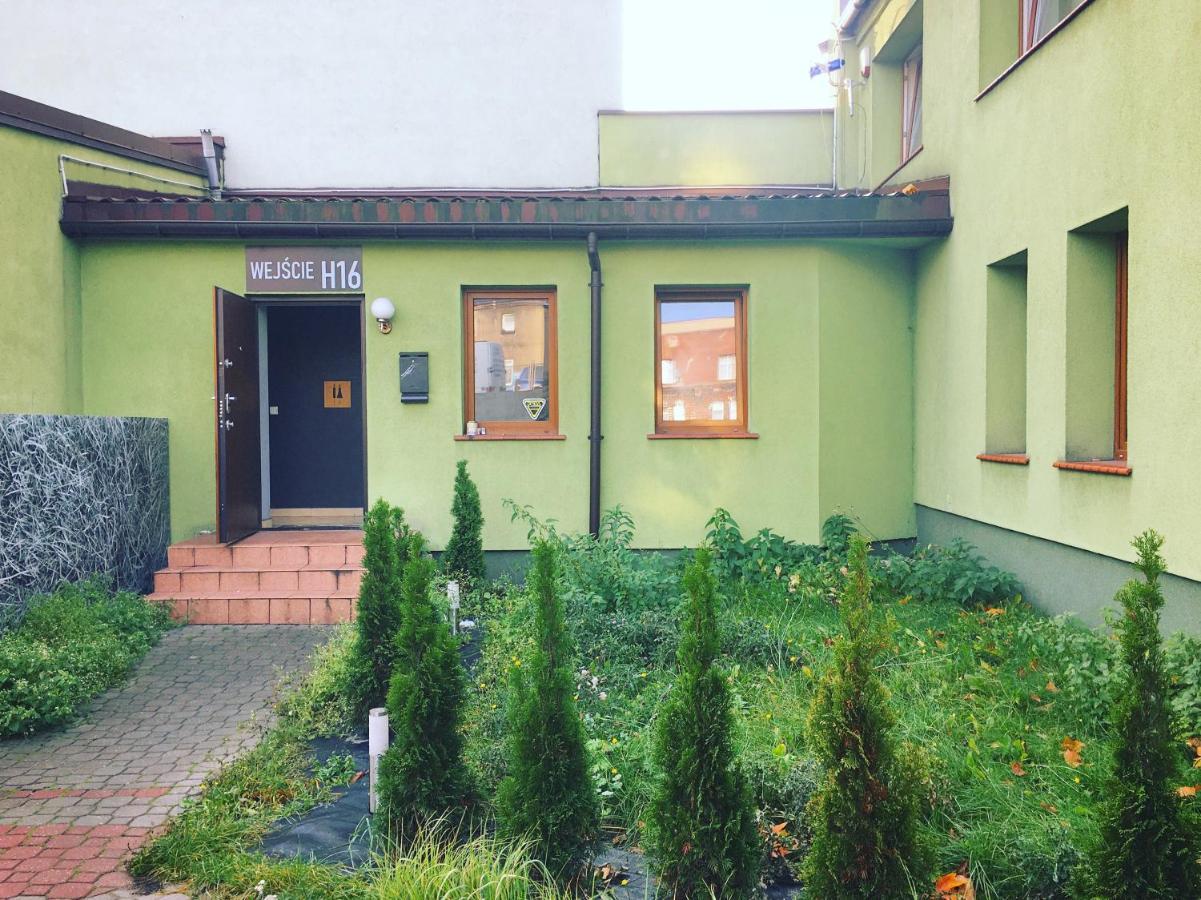 A Pousada Wygodne Pokoje H16 Chorzów Exterior foto